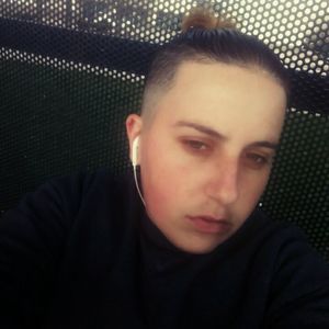 Meet your Posher, Brittney